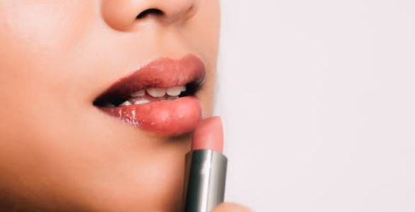 Cara Alami Merawat Bibir Agar Lembut dan Lembab